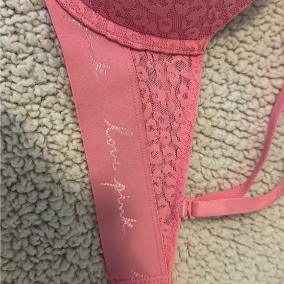 Victoria’s Secret Pink push up bra - Picture 4 of 5